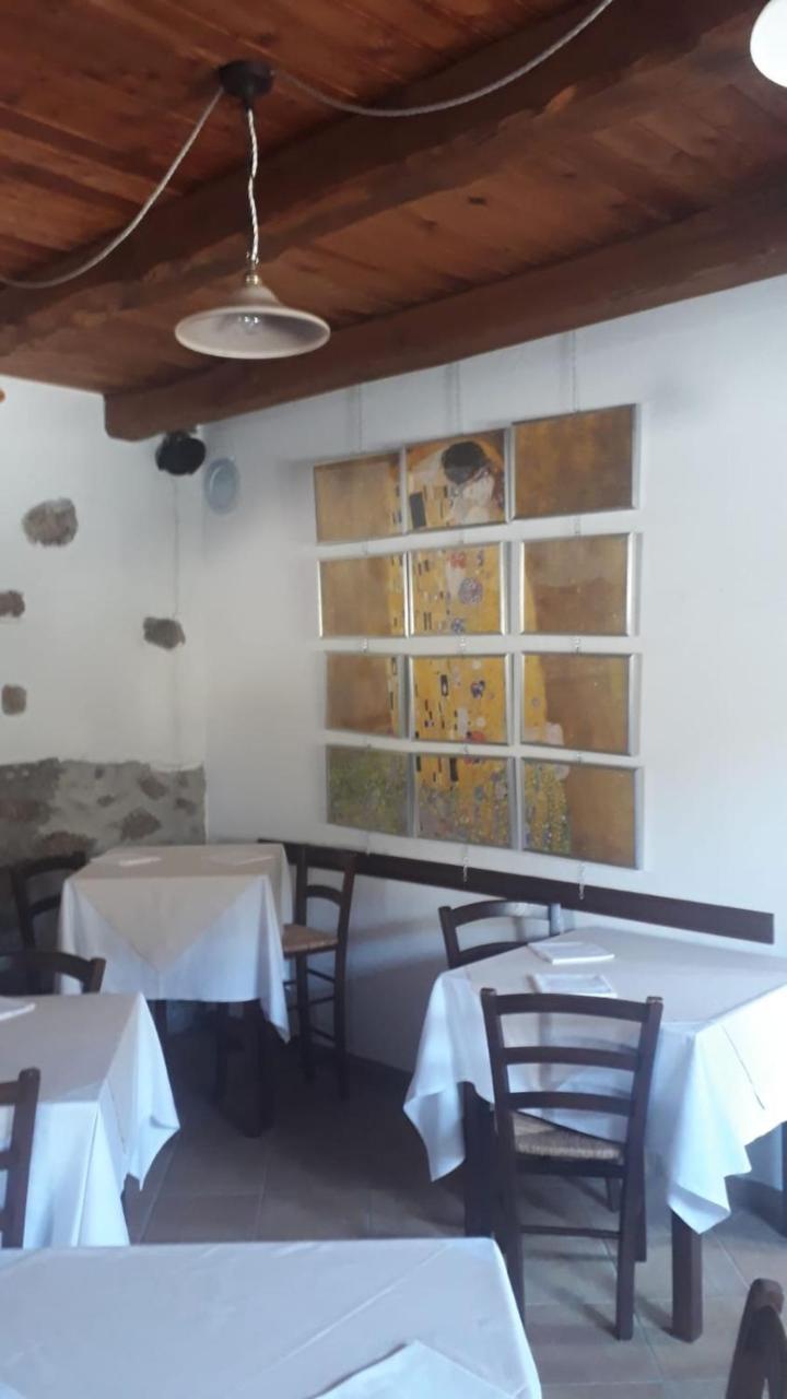 Taverna Del Dolmen Millesimo Luaran gambar